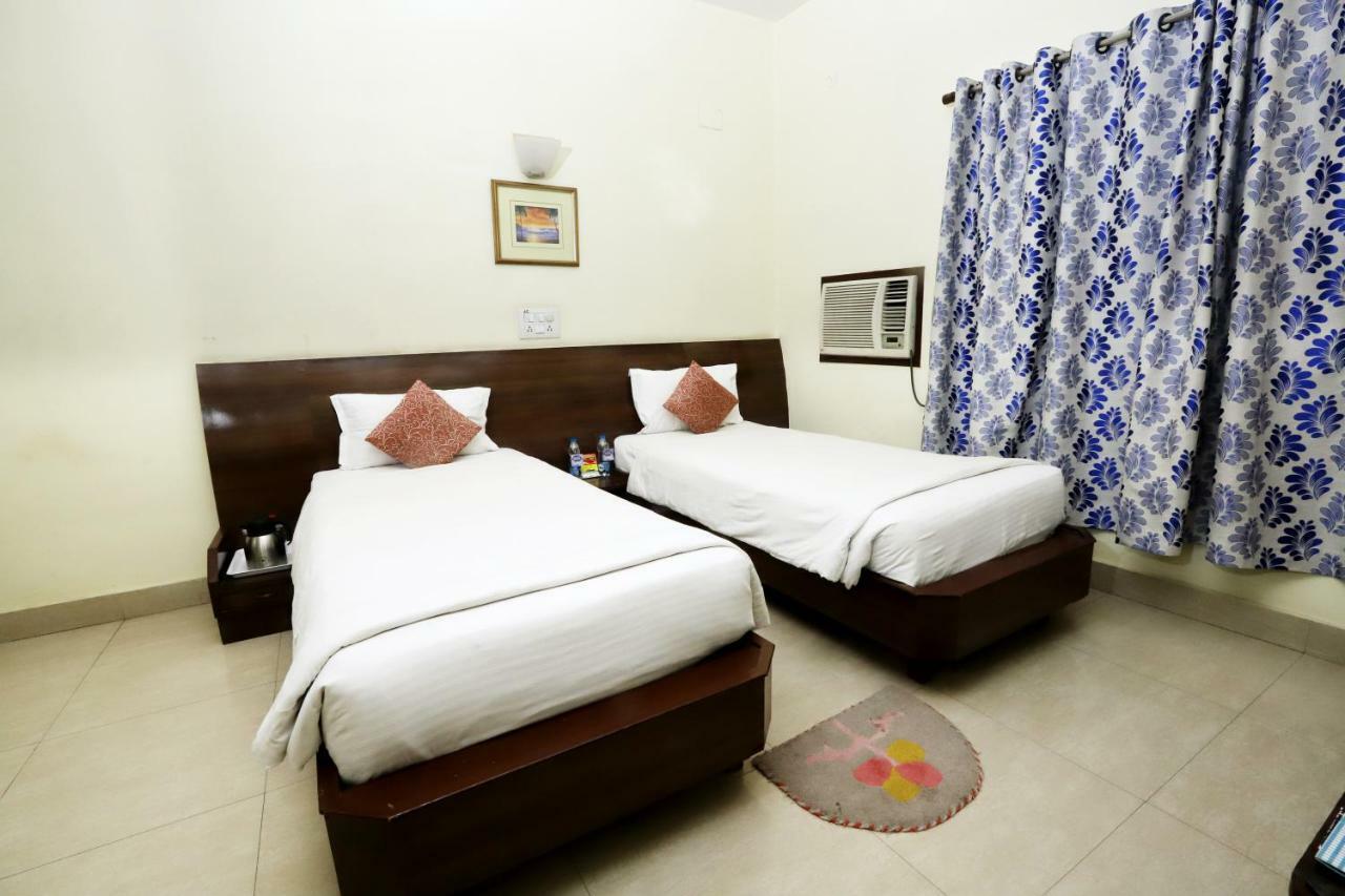 Hotel Radhika Regency Rourkela Экстерьер фото